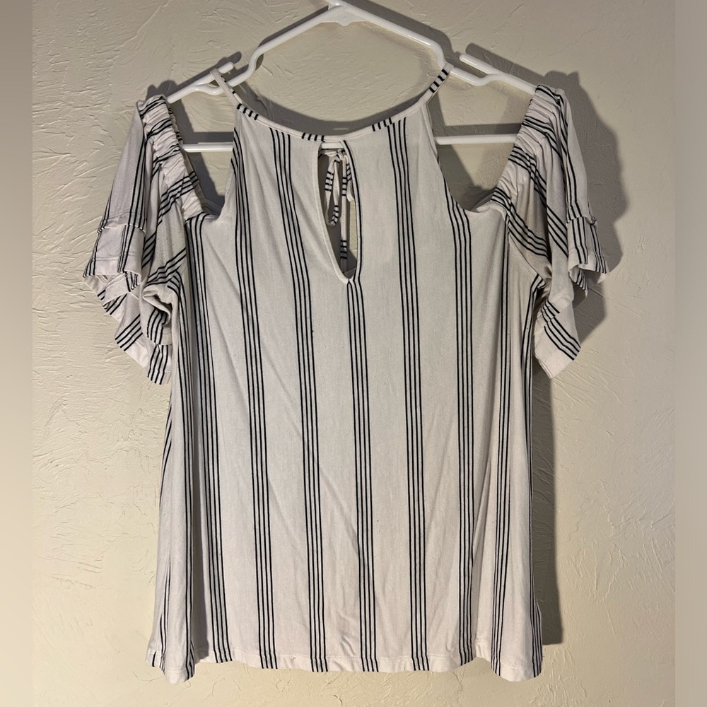 American Eagle Soft & Sexy cold shoulder top, size M